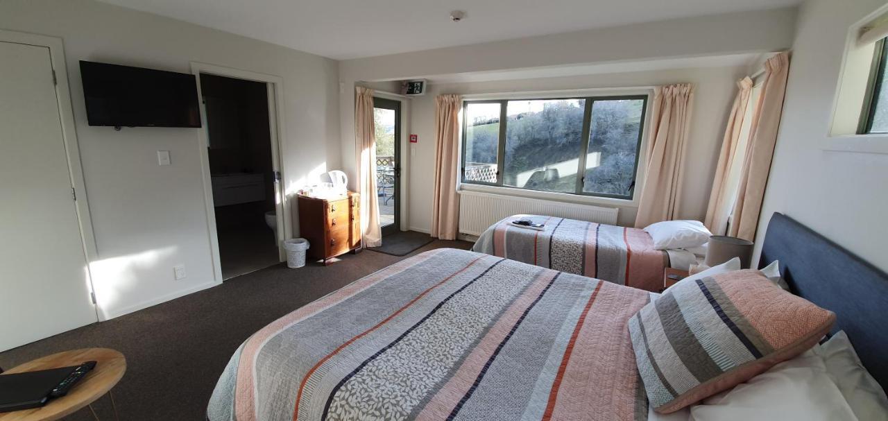 Hunters Moon Villa Mosgiel Eksteriør bilde