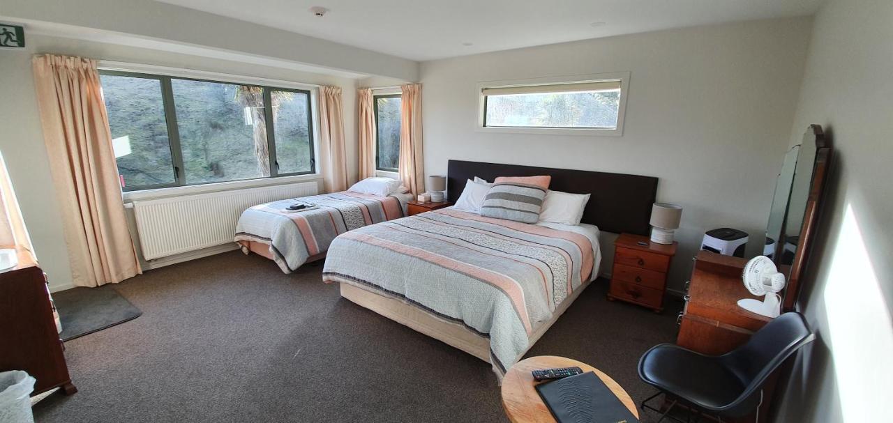 Hunters Moon Villa Mosgiel Eksteriør bilde