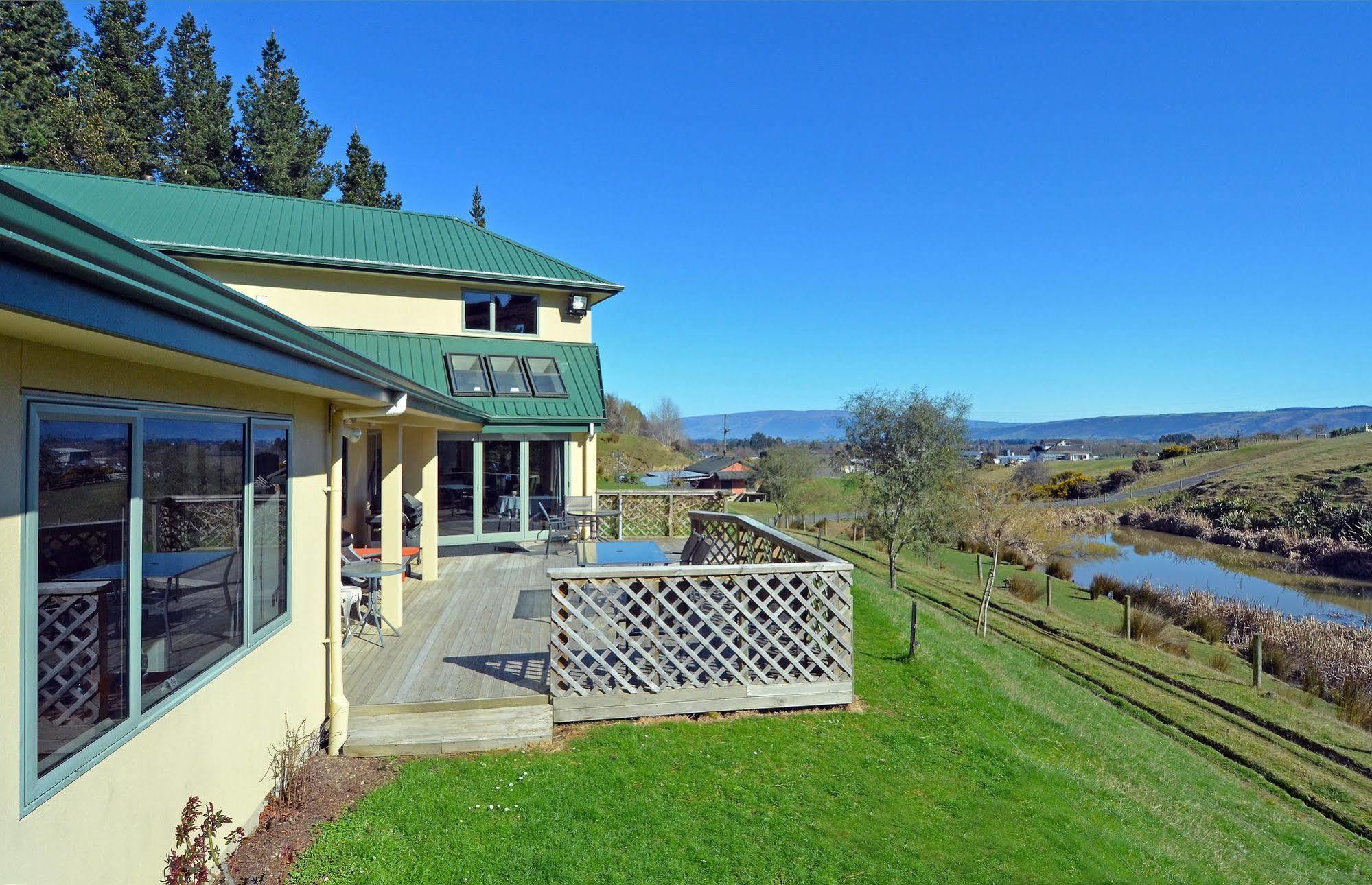 Hunters Moon Villa Mosgiel Eksteriør bilde