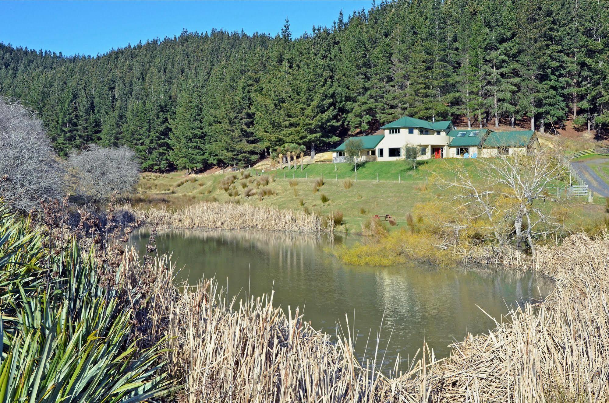 Hunters Moon Villa Mosgiel Eksteriør bilde